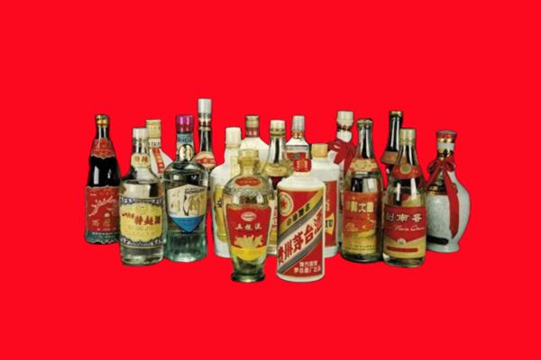 黄石铁山区回收十八老酒.jpg